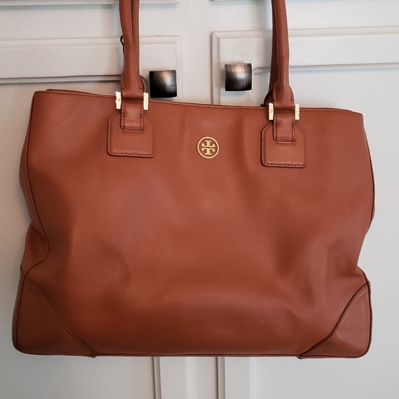 Tory Burch Handbags - Tory Burch tote